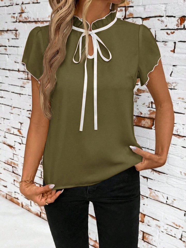 Tricou SHEIN, kaki