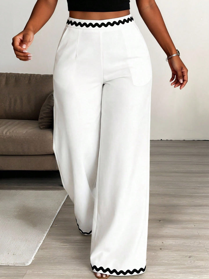 Pantaloni SHEIN, negru