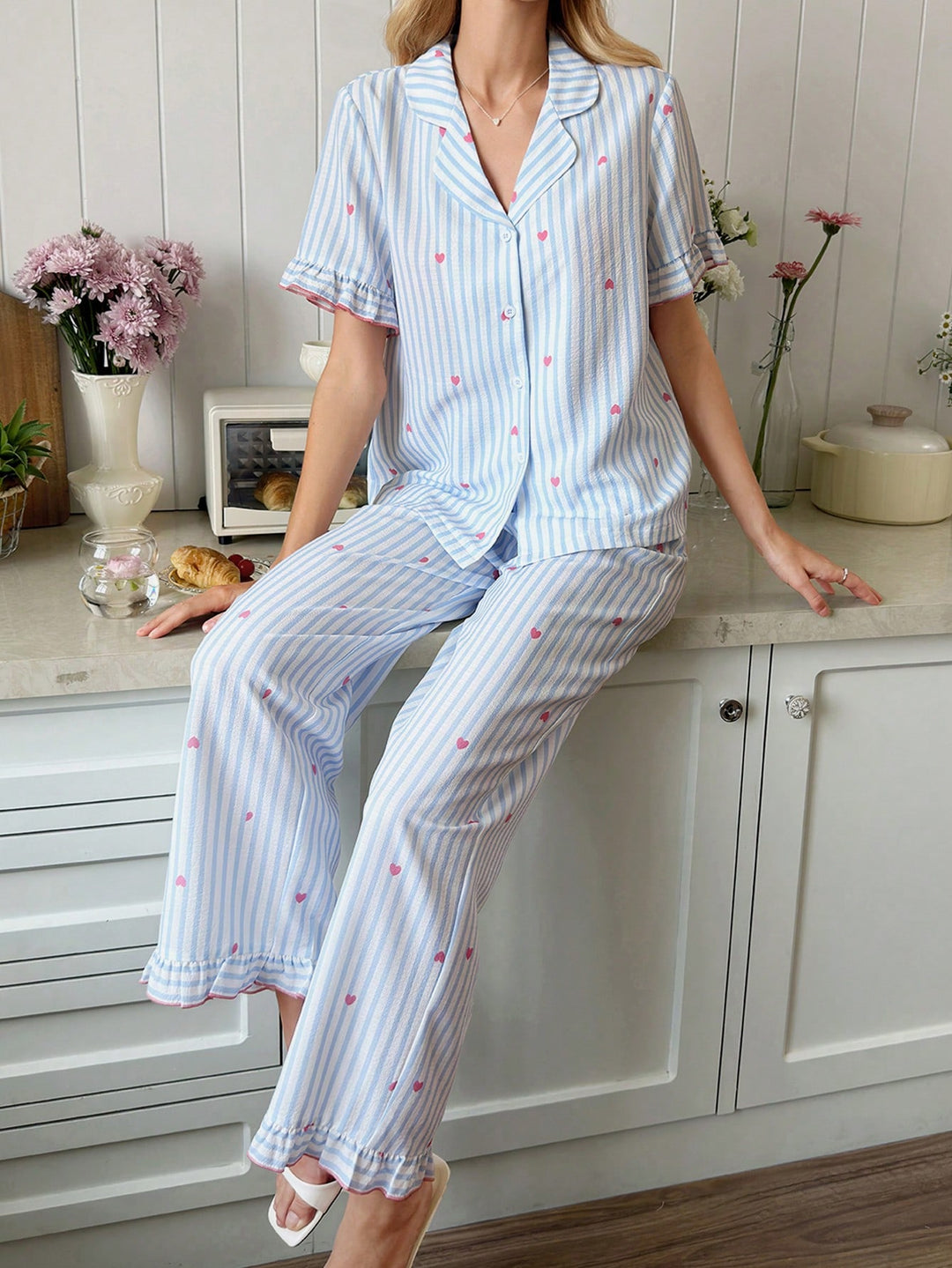 Pijama SHEIN, mix culori