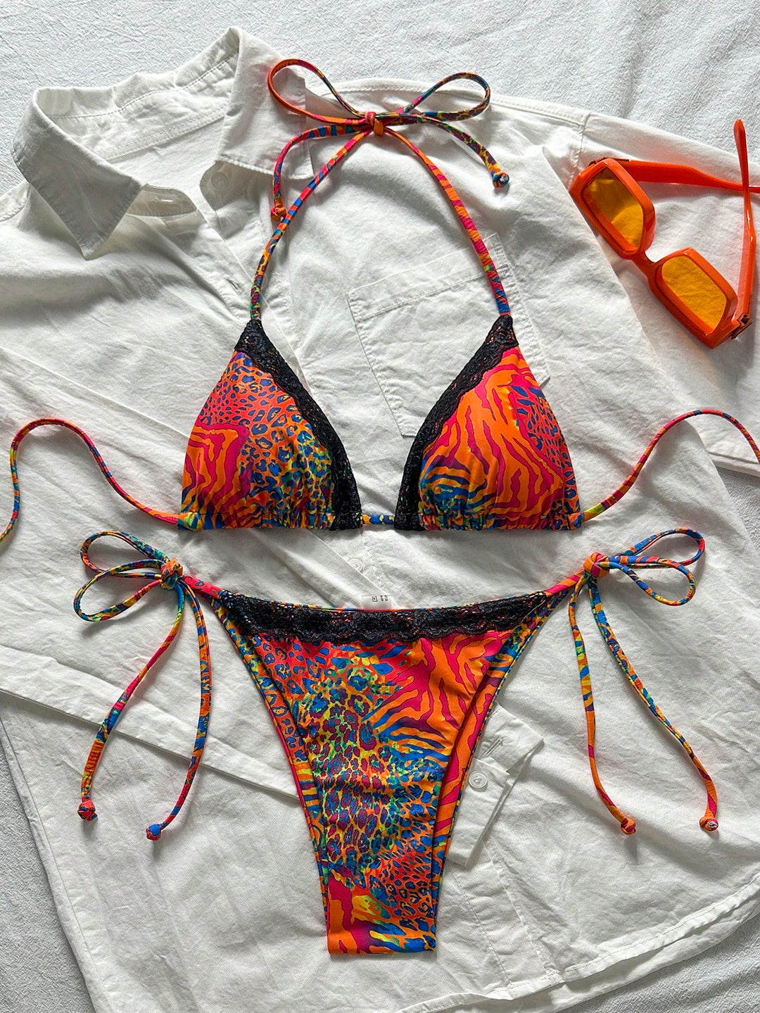 Set bikini SHEIN, mix culori