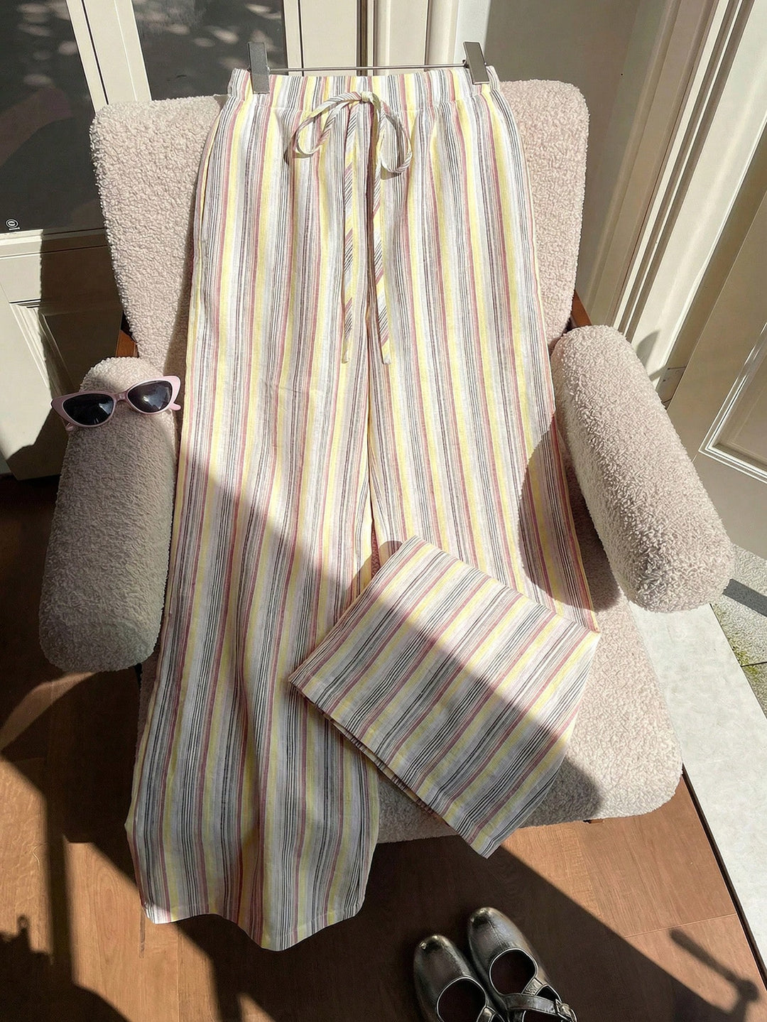 Pantaloni SHEIN, mix culori