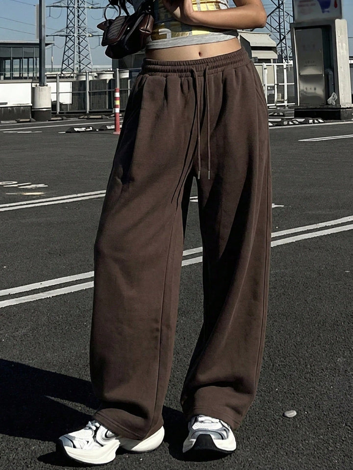 Pantaloni SHEIN, maro