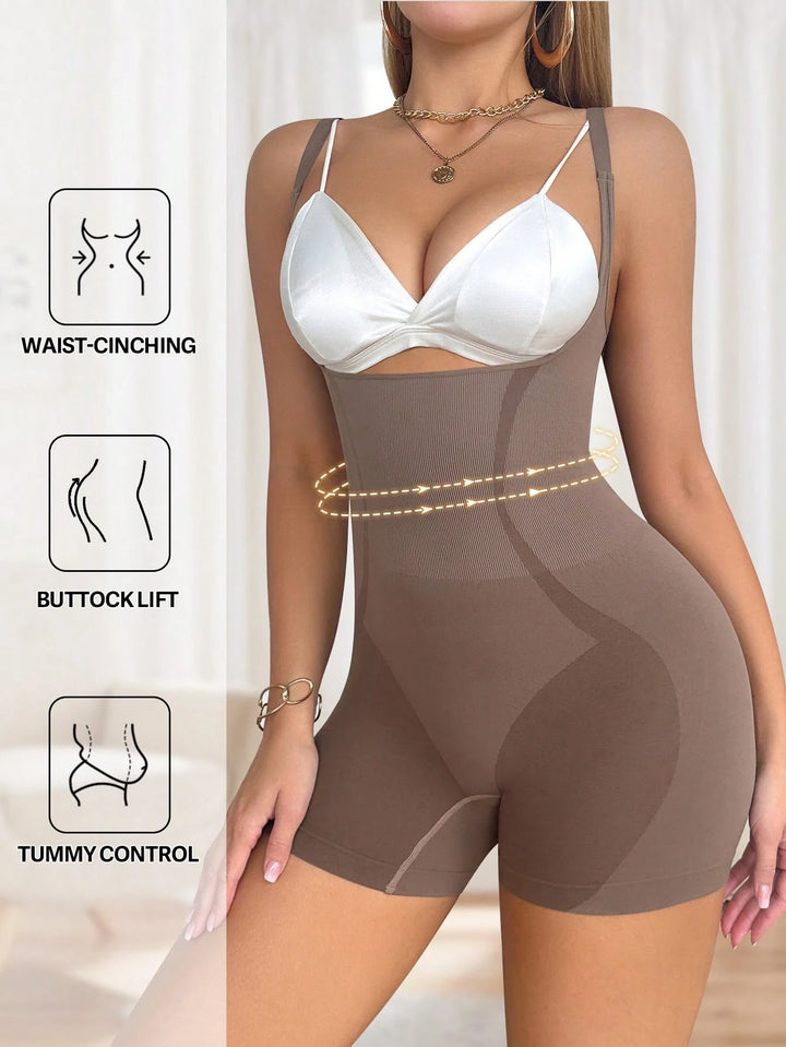 Salopetă modelatoare SHEIN, bej