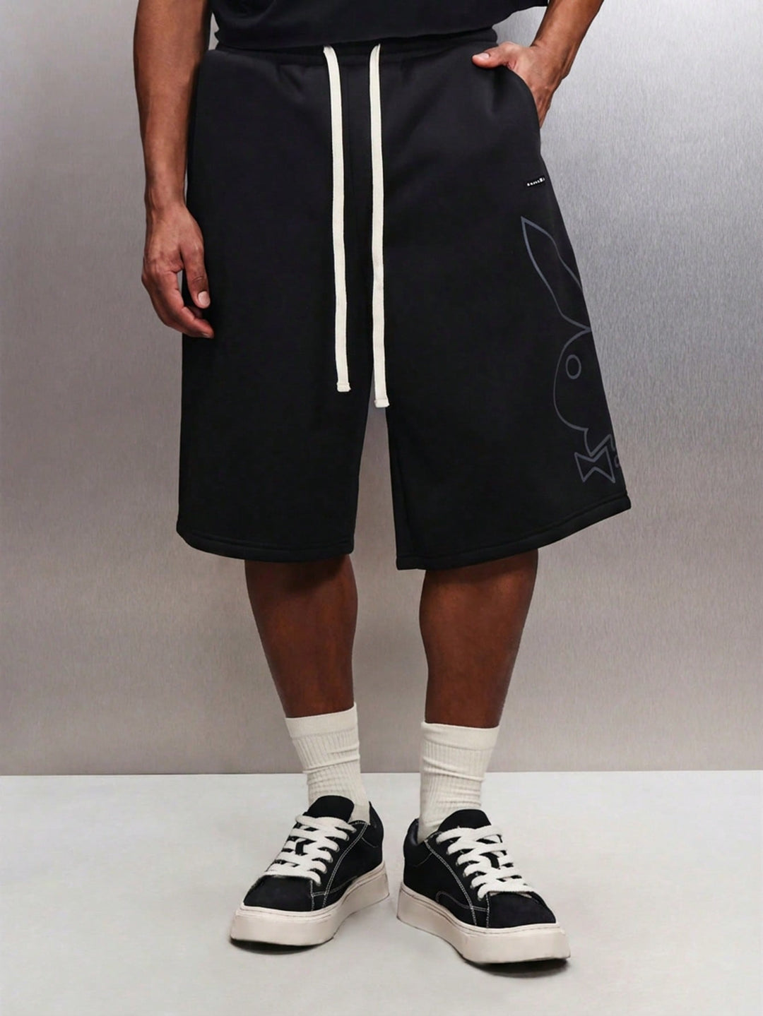 Pantaloni scurți SHEIN, negru