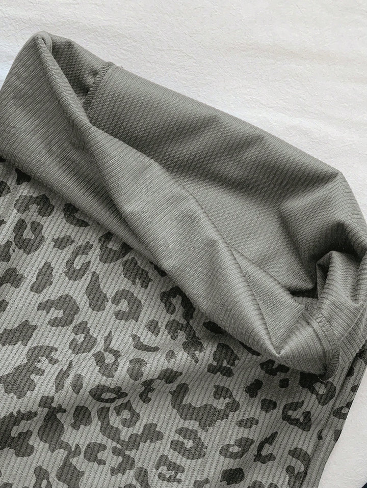 Pantaloni SHEIN, gri