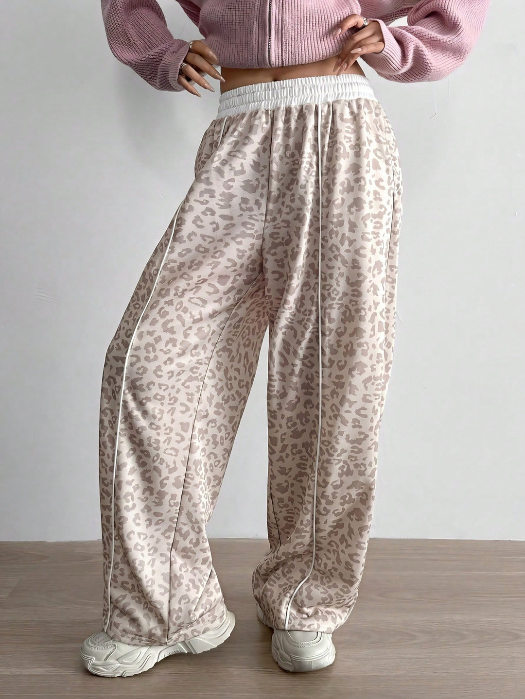 Pantaloni SHEIN, mix culori