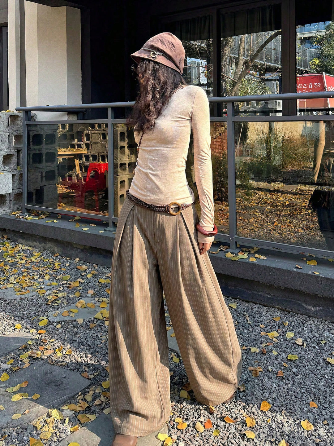 Pantaloni SHEIN, kaki