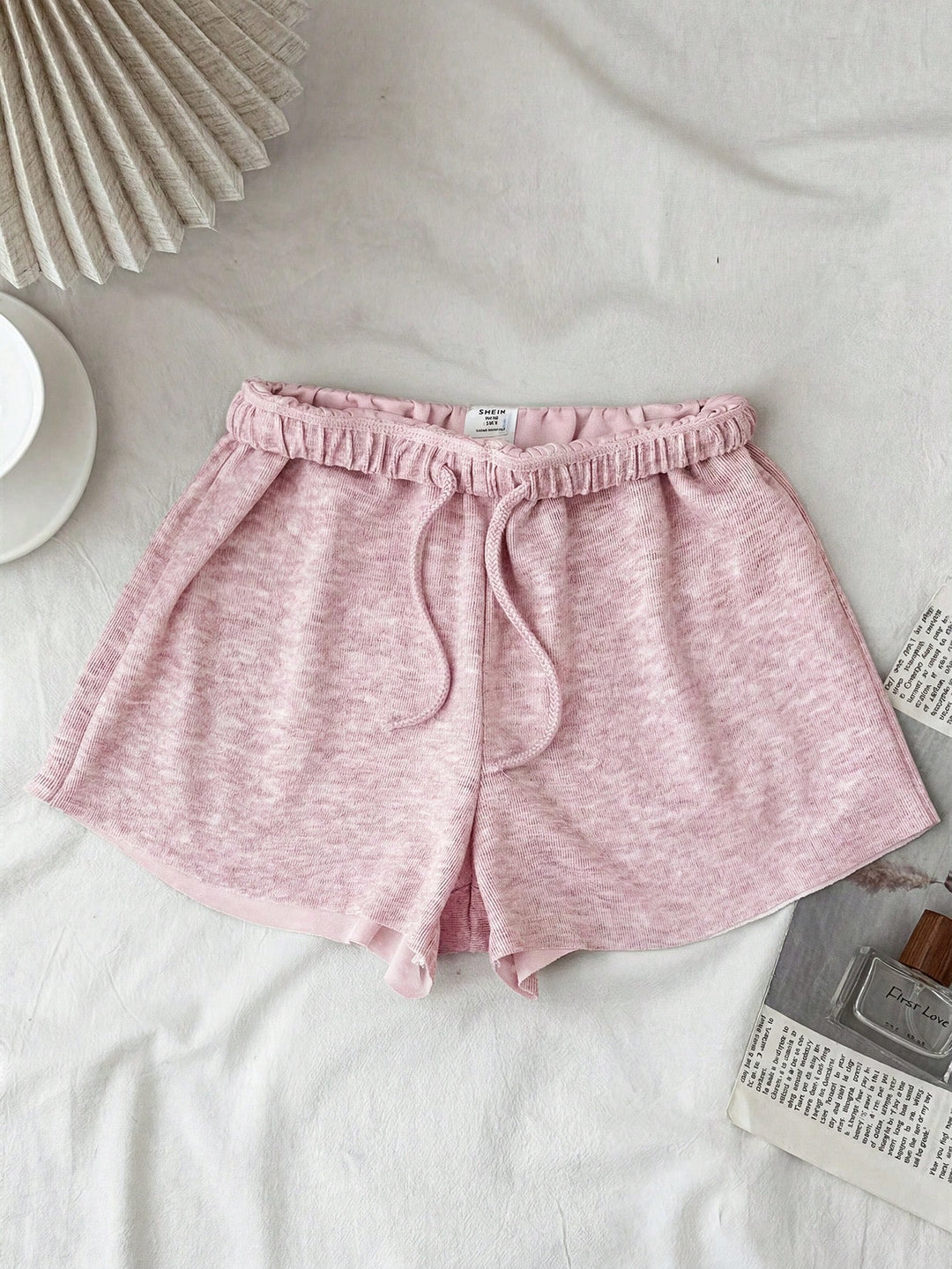Pantaloni scurți SHEIN, roz