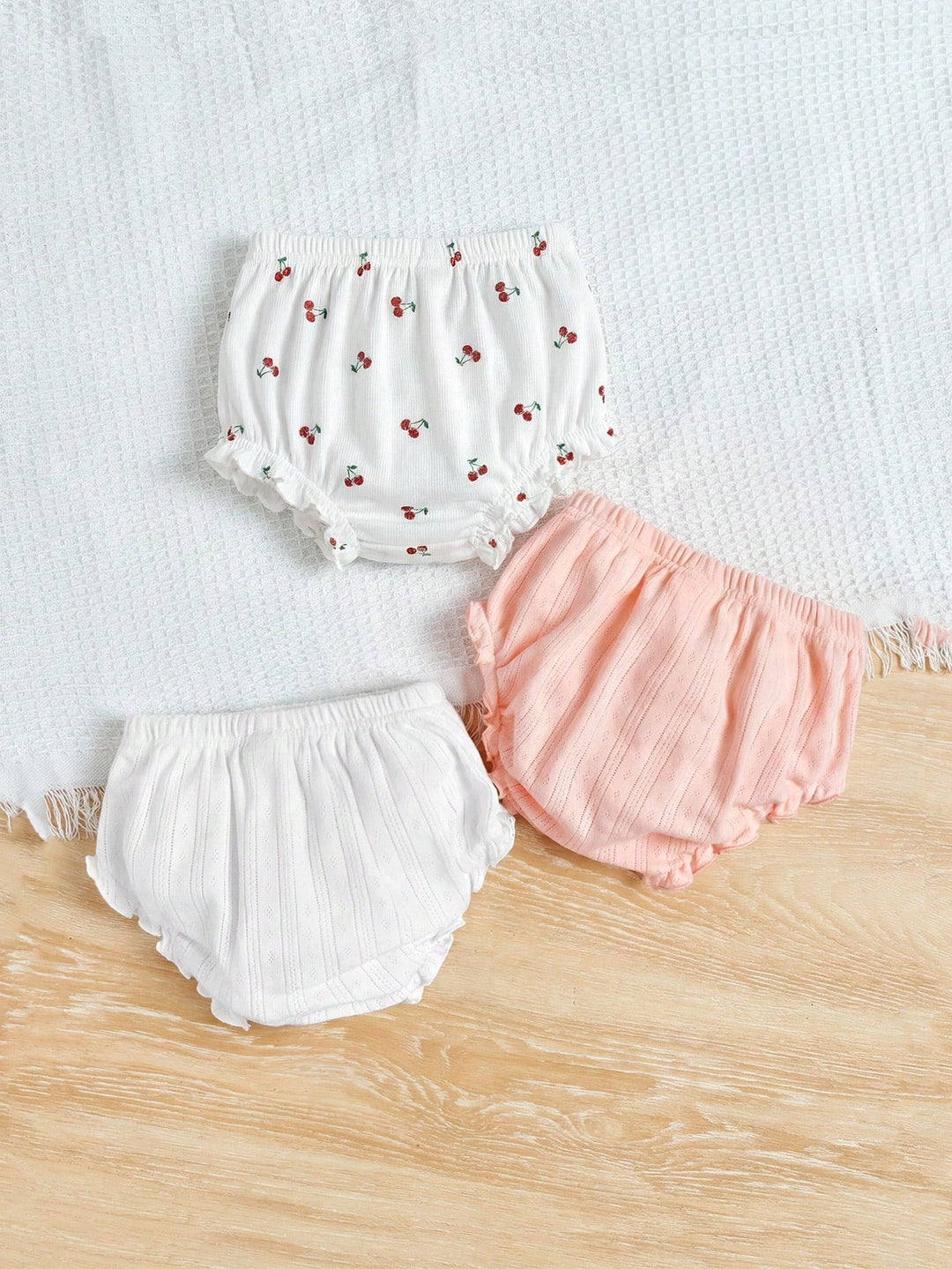 Pantaloni SHEIN, mix culori