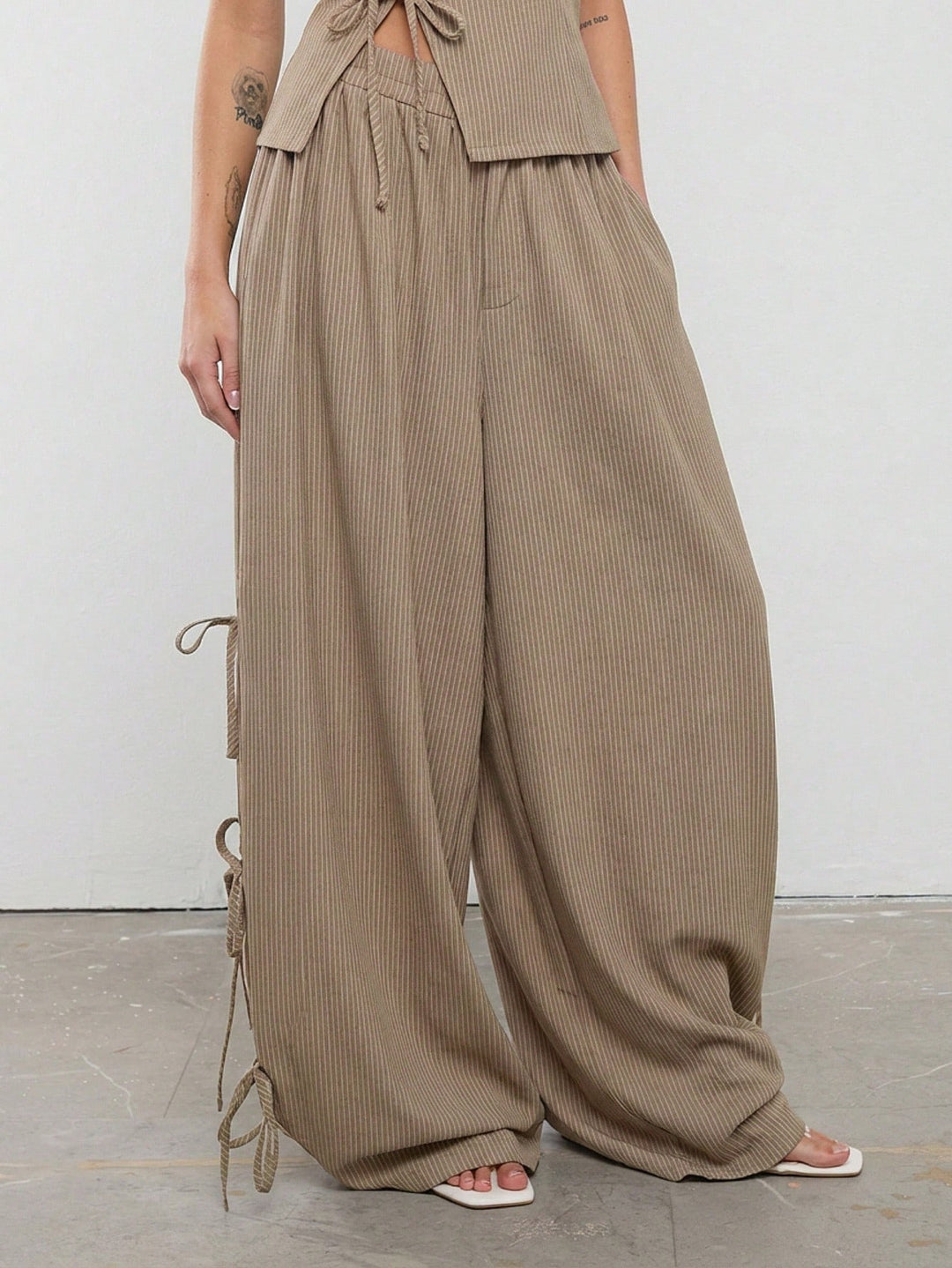 Pantaloni SHEIN, bej