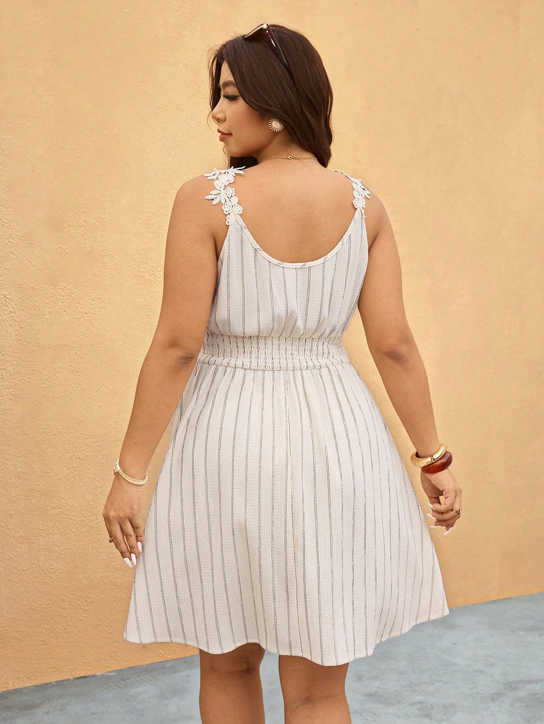 Rochie SHEIN, bej