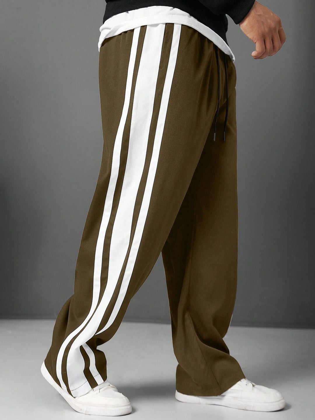 Pantaloni SHEIN, maro