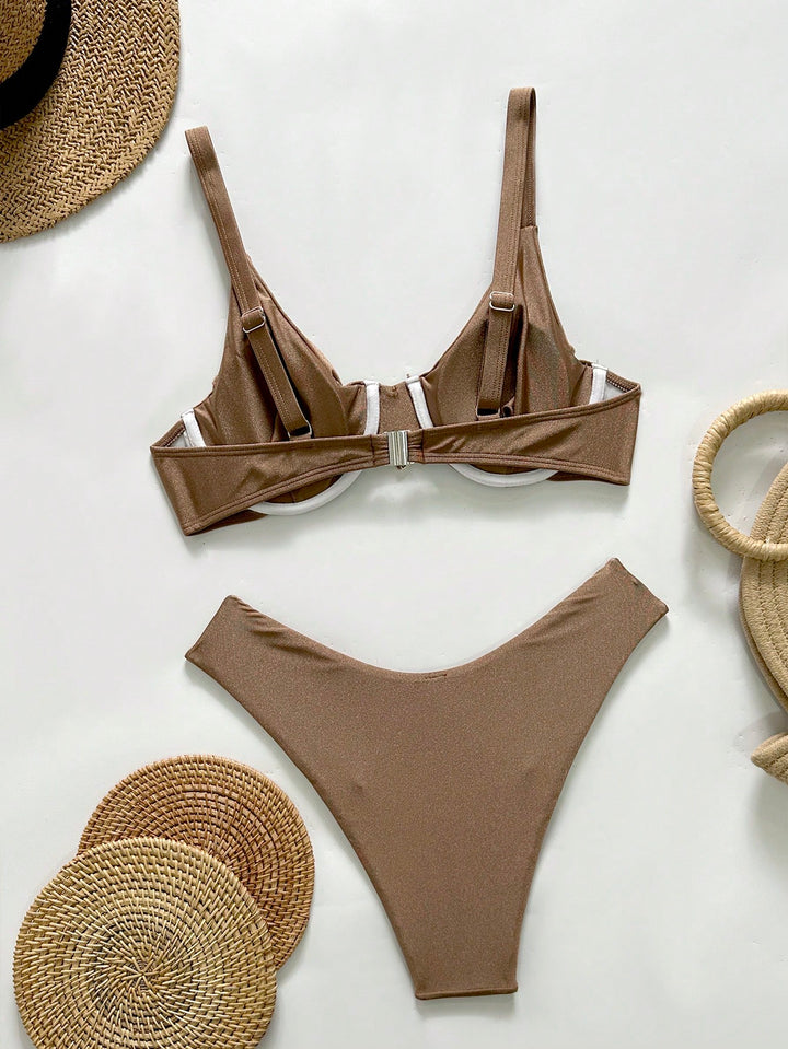 Set bikini SHEIN, maro