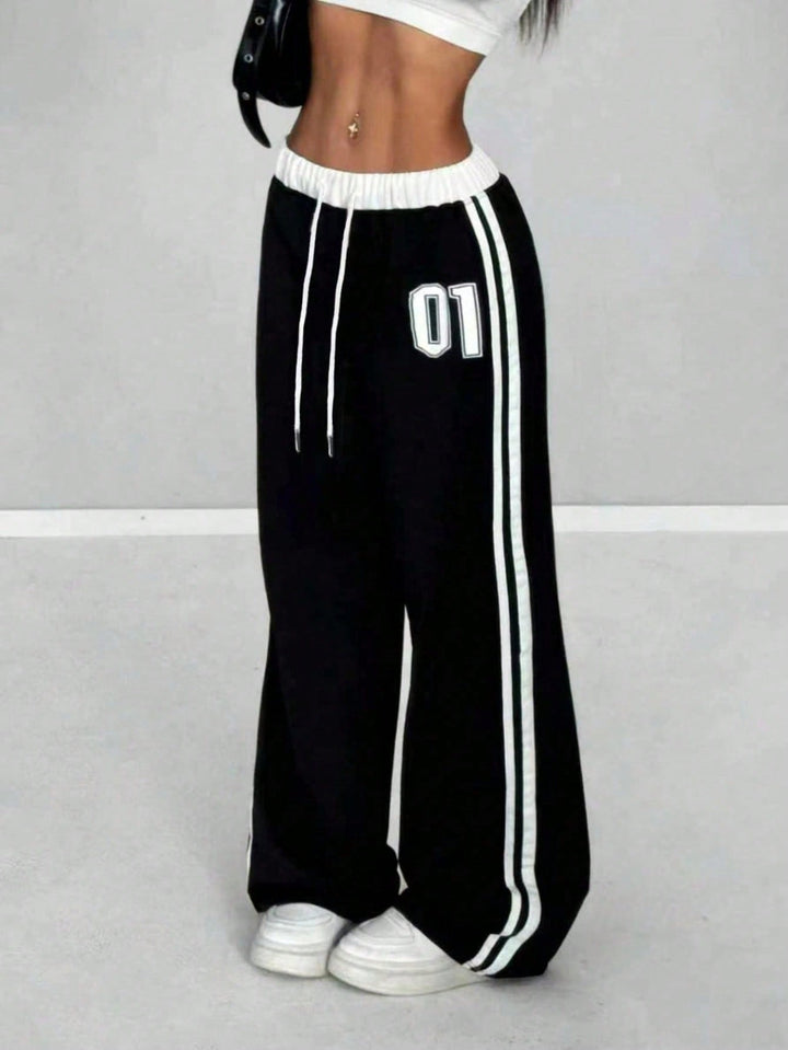 Pantaloni SHEIN, negru