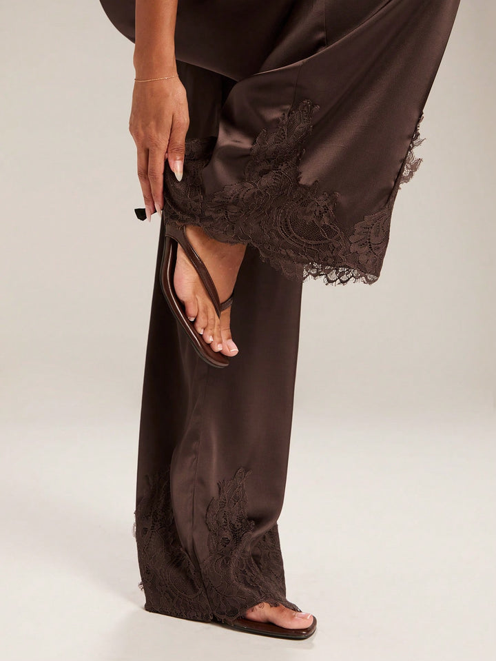 Pantaloni SHEIN, maro