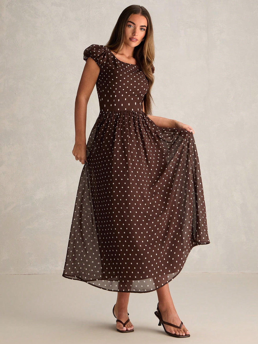 SHEIN Maxi ruha, barna