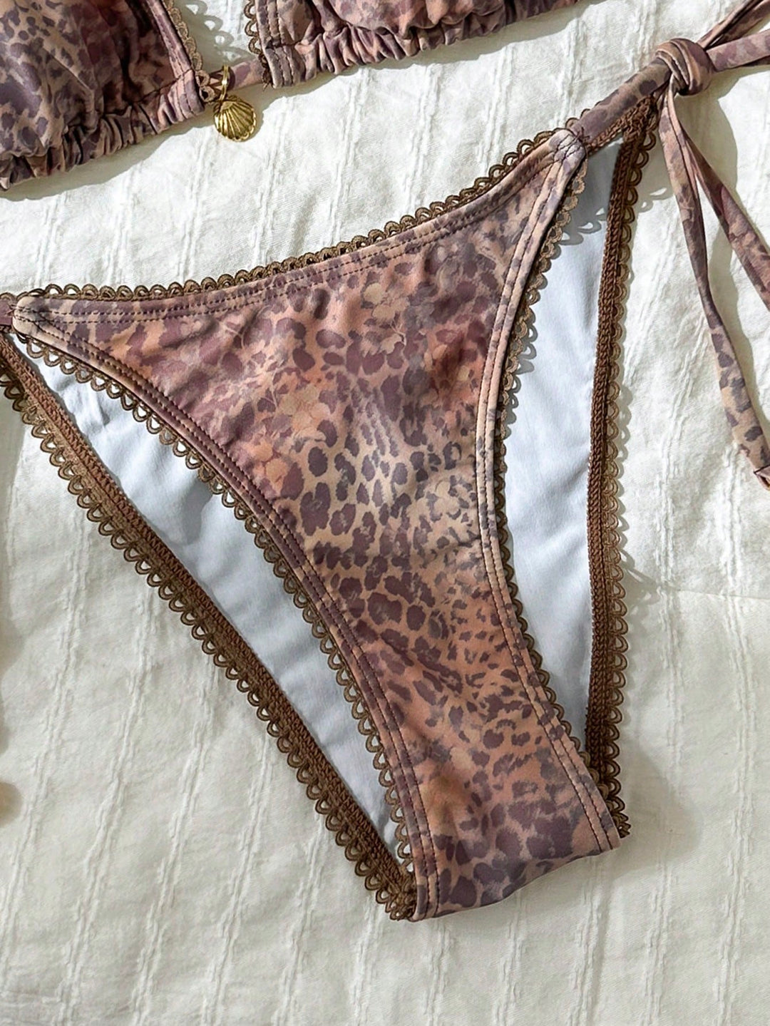 Set bikini SHEIN, mix culori