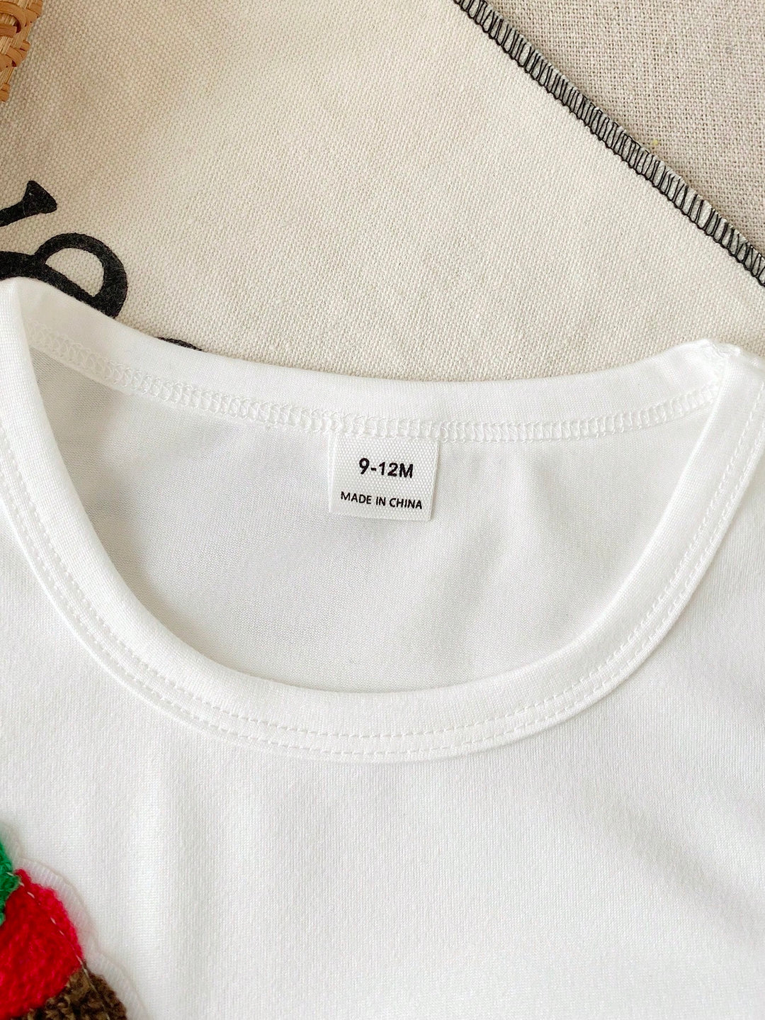 Compleu pijamale SHEIN, mix culori
