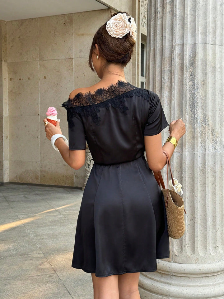 Rochie scurtă SHEIN, negru
