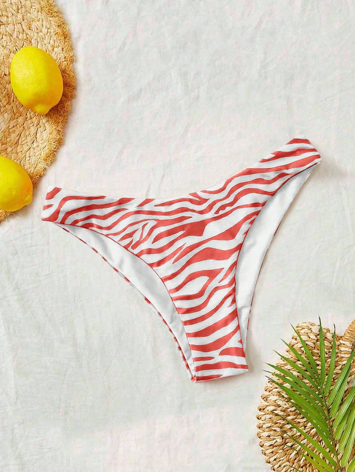 Set bikini SHEIN, roz