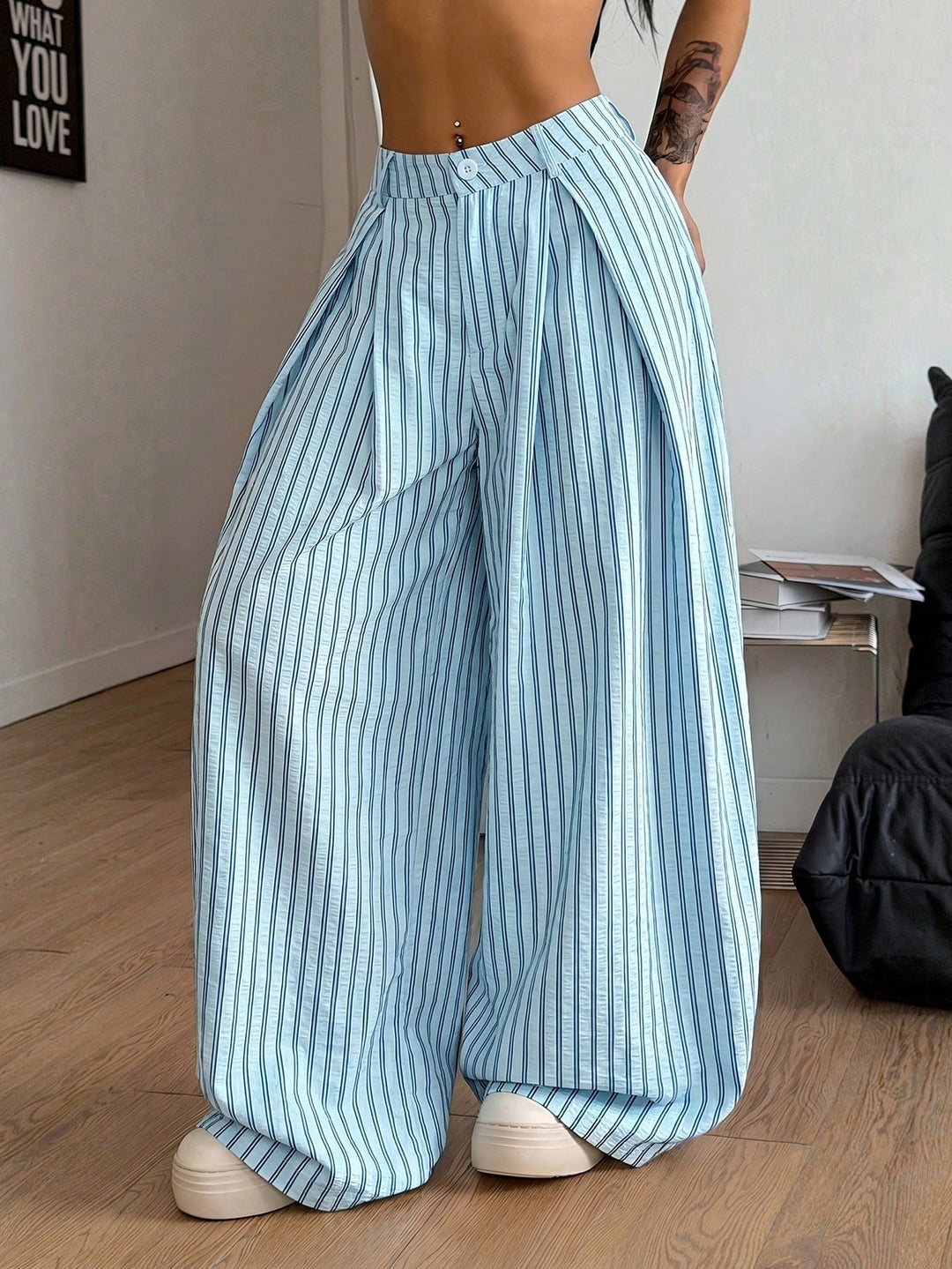 Pantaloni SHEIN