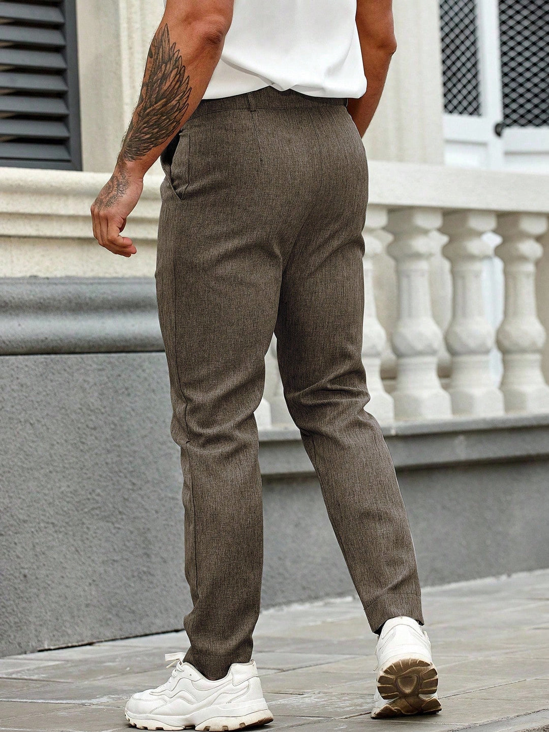 Pantaloni SHEIN, maro