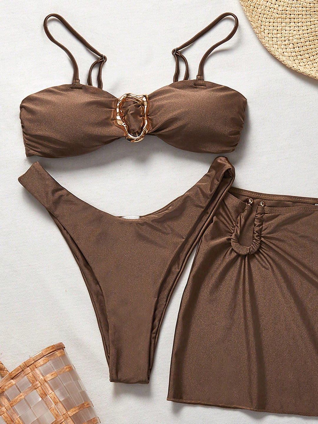 Set bikini SHEIN, maro