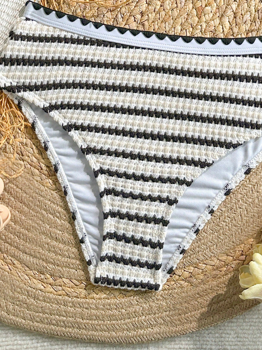 Set bikini SHEIN, negru