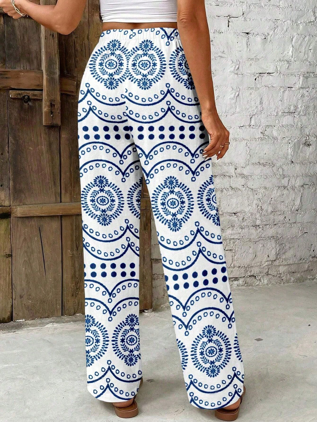 Pantaloni SHEIN, mix culori