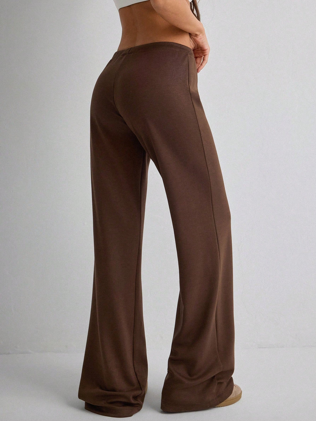Pantaloni SHEIN, maro