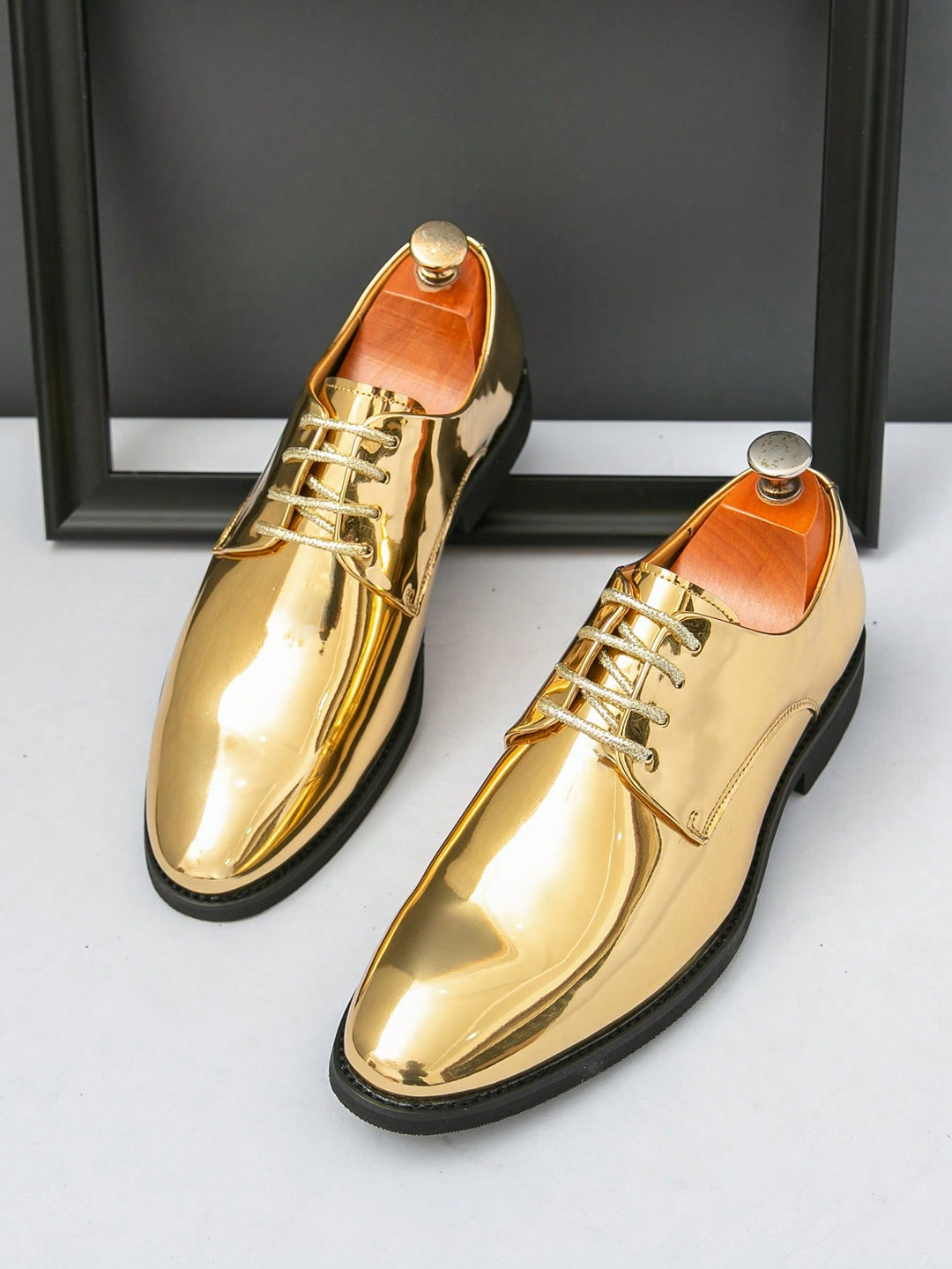 Pantofi eleganți SHEIN, auriu