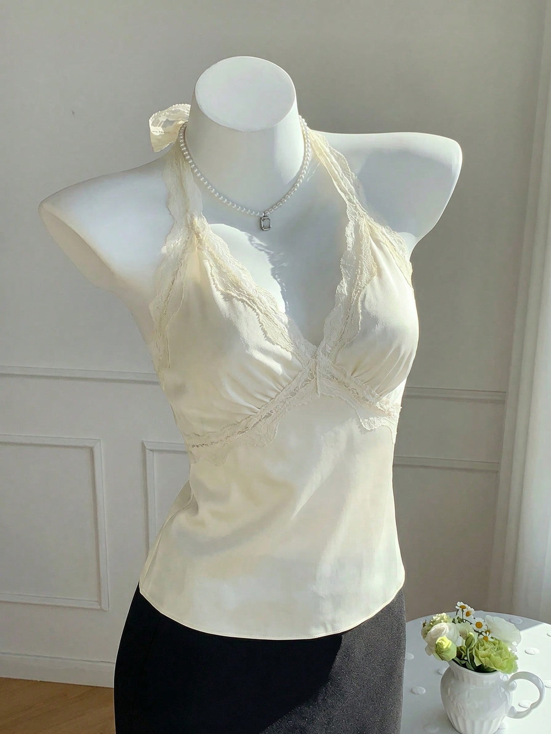 Top  SHEIN, crem