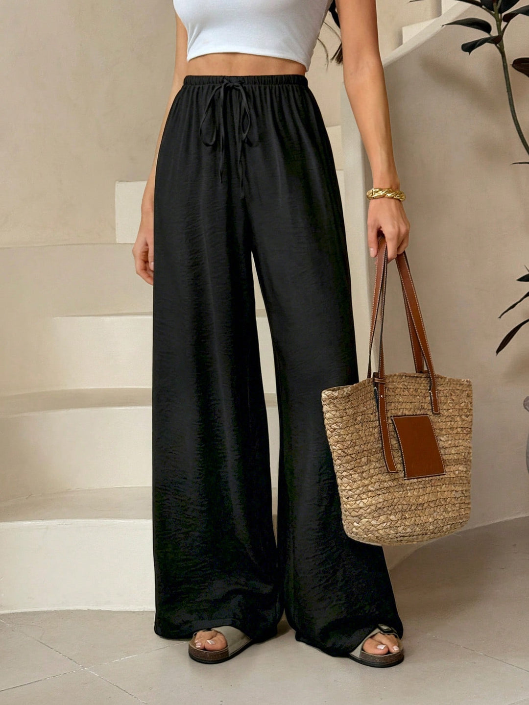 Pantaloni SHEIN, negru