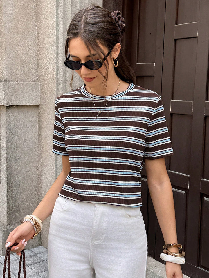 Tricou SHEIN, maro
