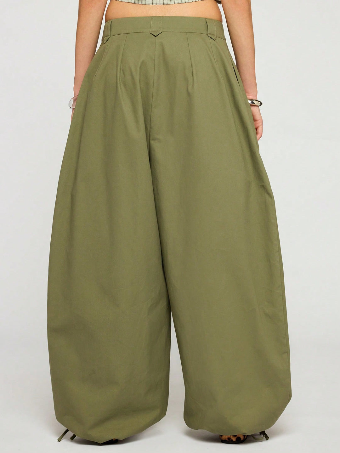 Pantaloni SHEIN, kaki