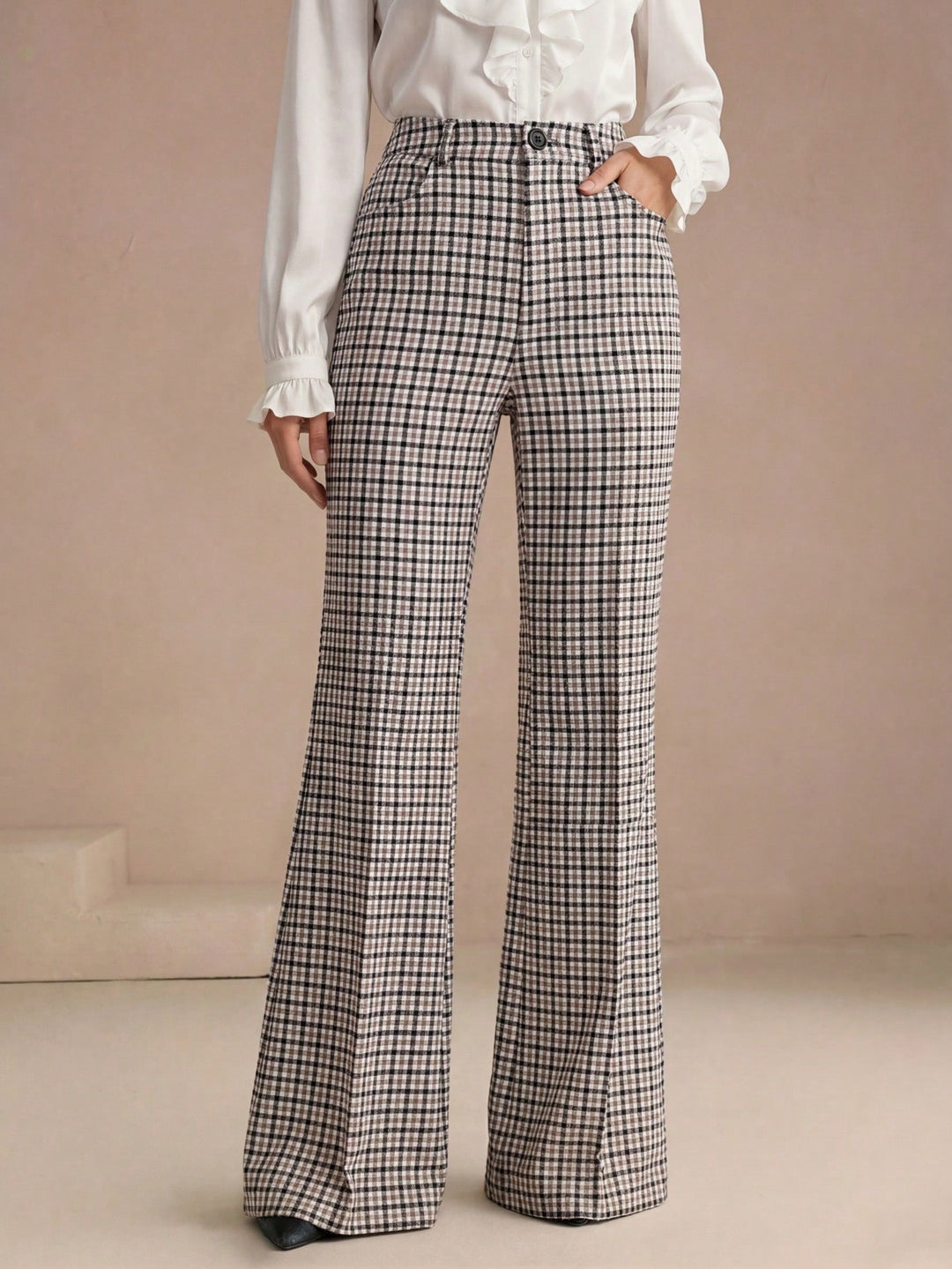 Pantalon SHEIN, maro