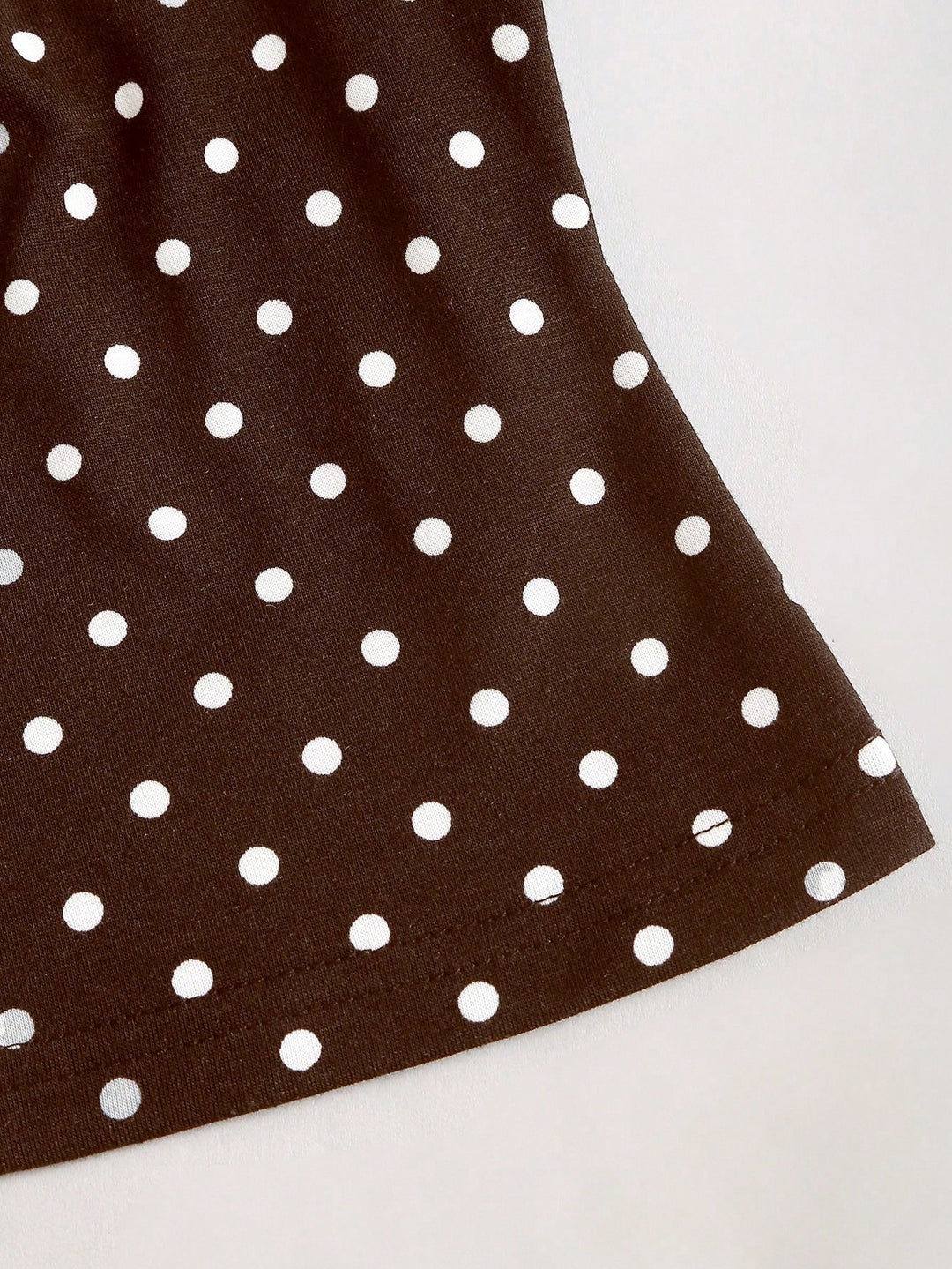 Tricou SHEIN, maro