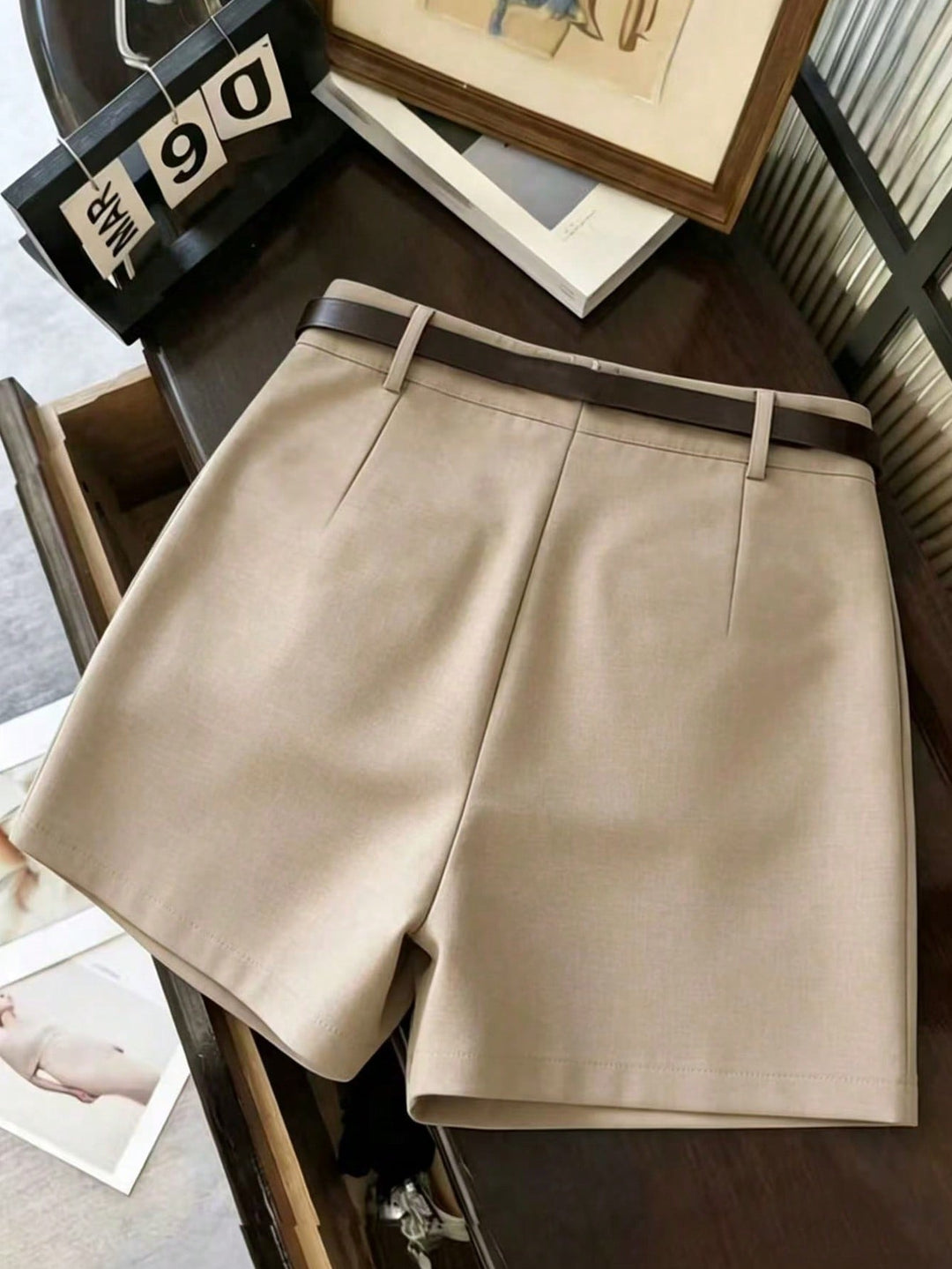 Pantaloni scurți SHEIN