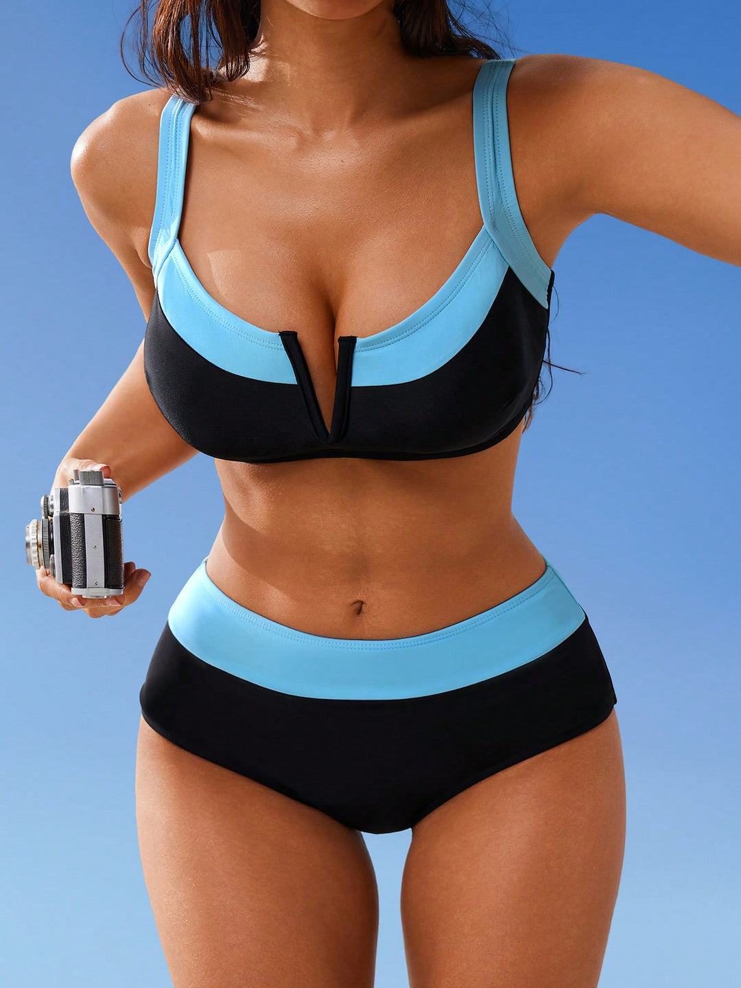Set bikini SHEIN, mix culori