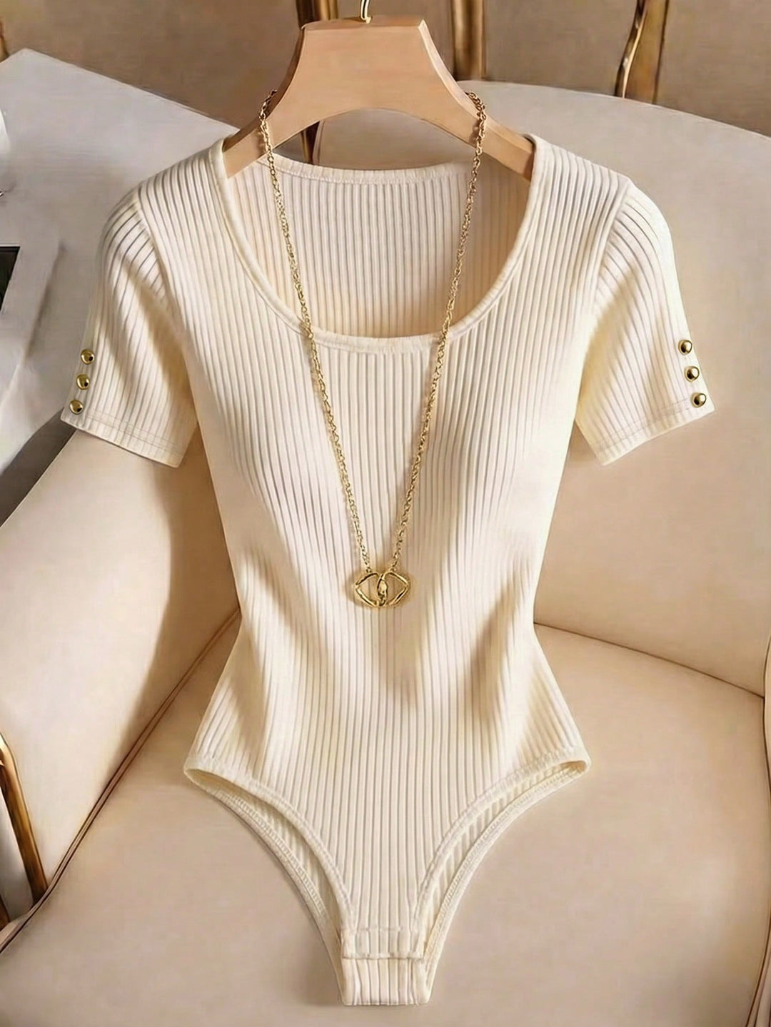 Body SHEIN, bej