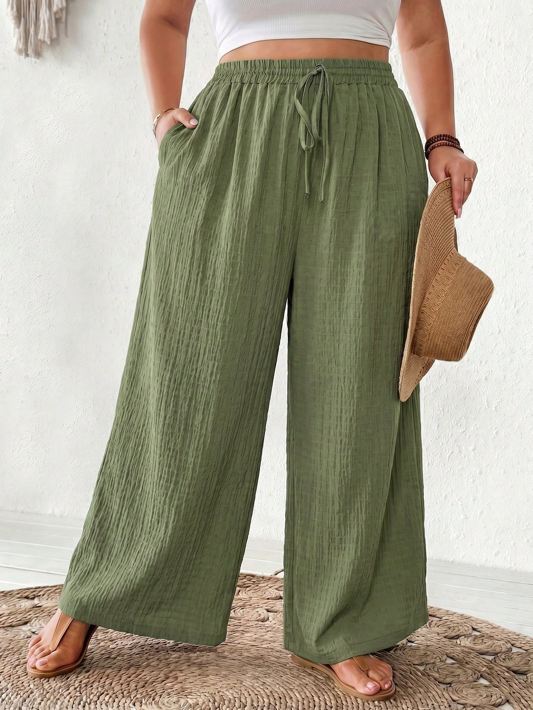 Pantaloni SHEIN, negru