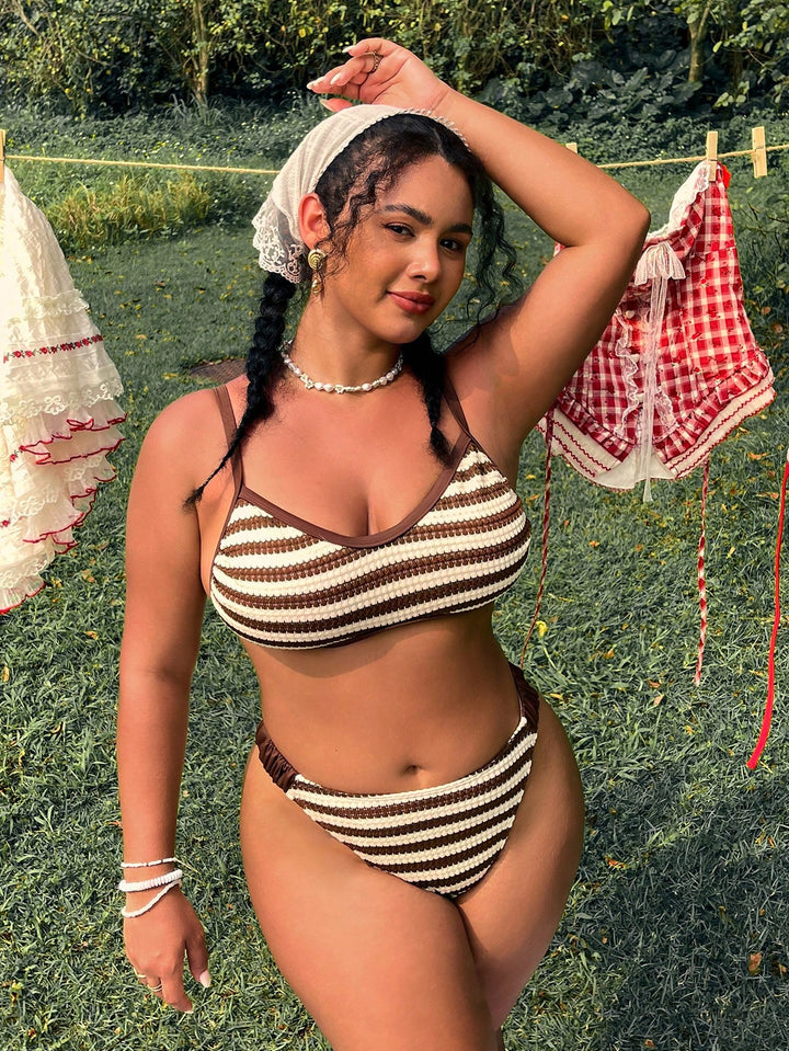 Set bikini de baie SHEIN, mix culori