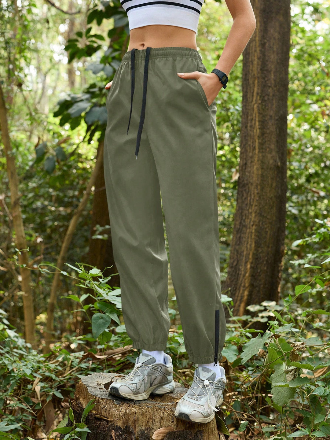 Pantaloni SHEIN, kaki