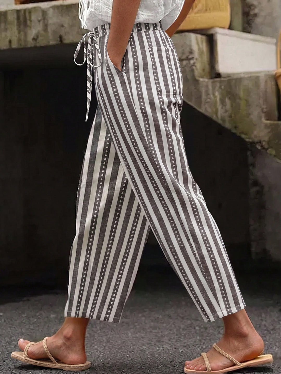 Pantaloni SHEIN, gri