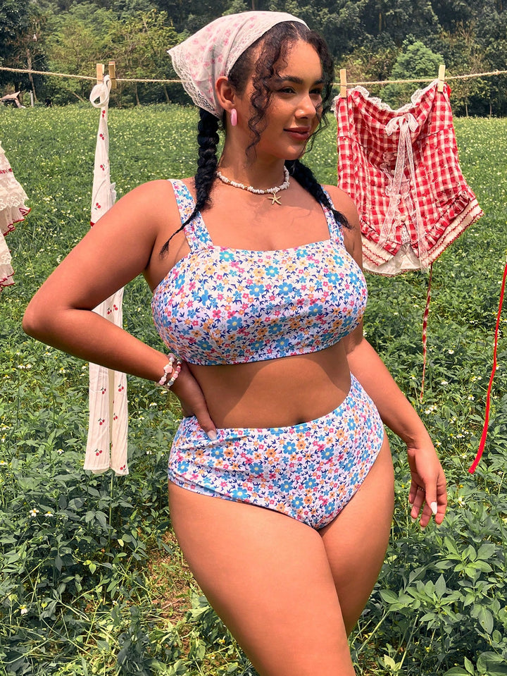 Set bikini de baie SHEIN, mix culori