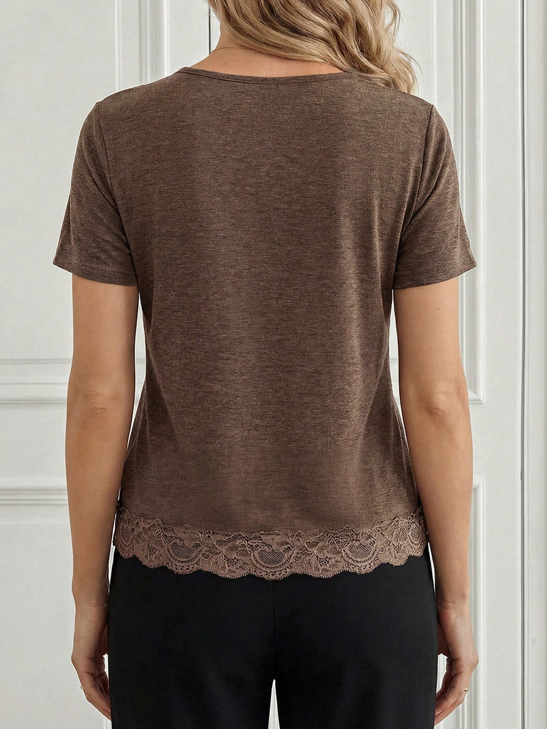 Tricou SHEIN, maro