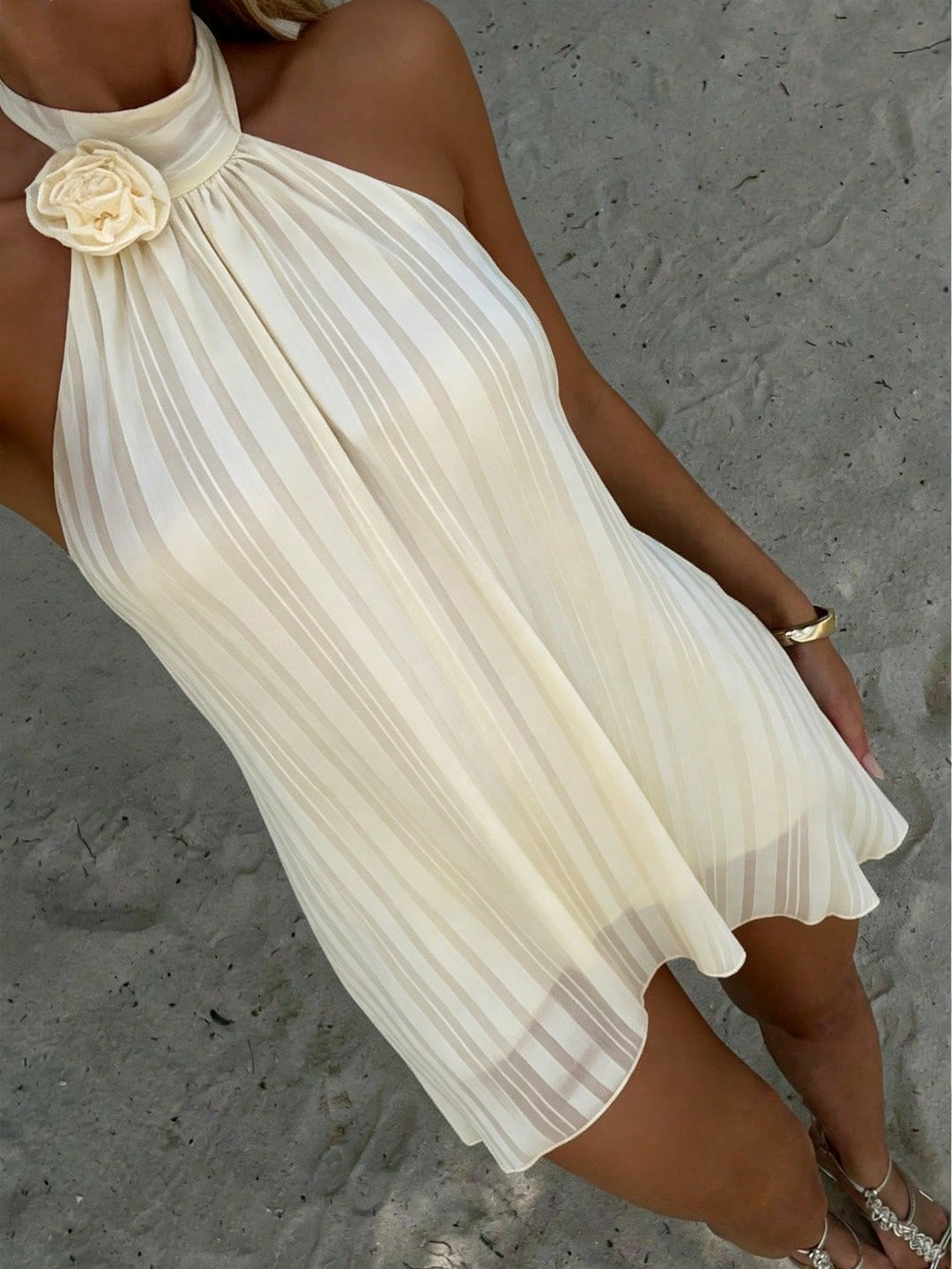 Rochie scurtă SHEIN, bej