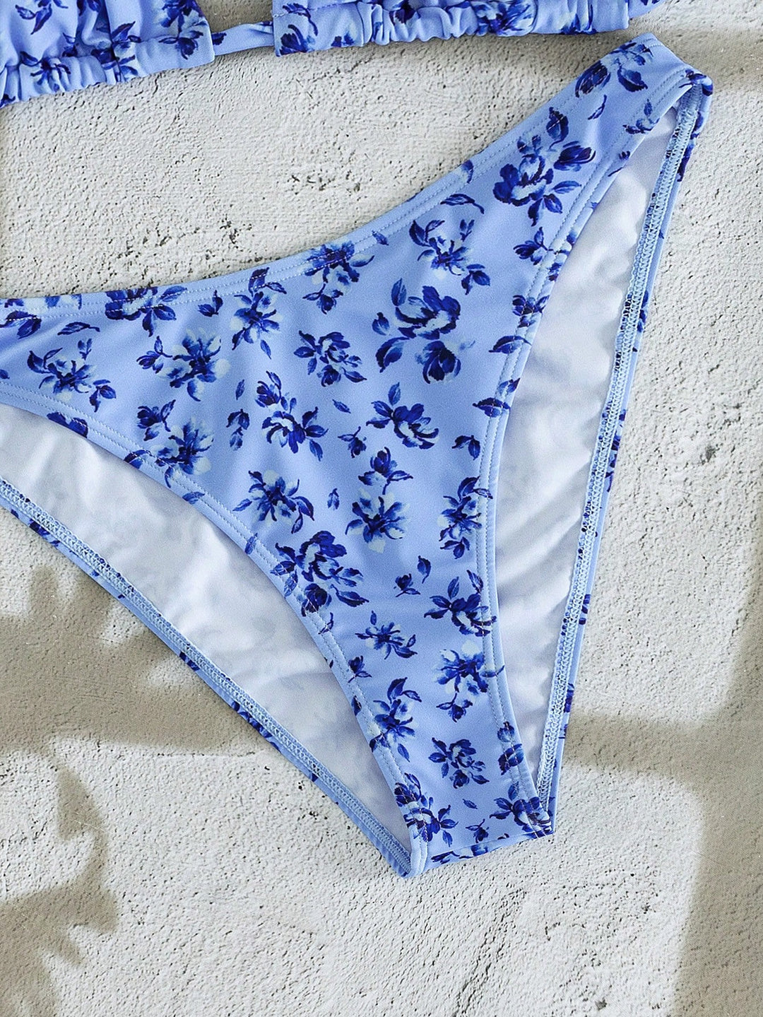 Set bikini SHEIN, mix culori
