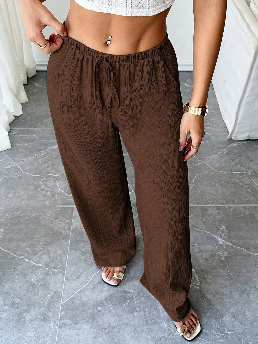 Pantaloni SHEIN, maro