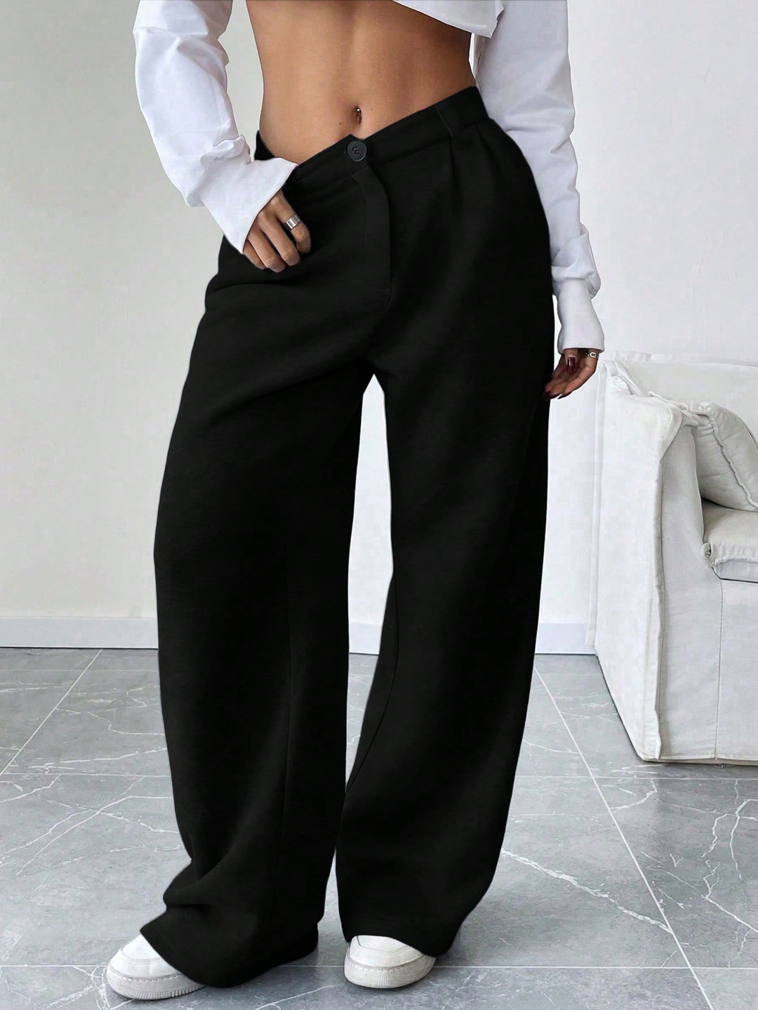 Pantaloni SHEIN, negru
